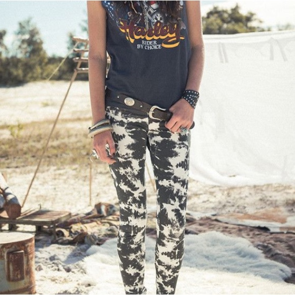NWOT spell motley leggings sz 10